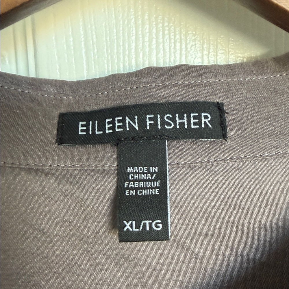 Eileen Fisher Women’s purple Long Sleeve Button Down Silk Blouse XL - Picture 6 of 12